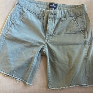 American Eagle size 4 Boyfriend Stretch Shorts